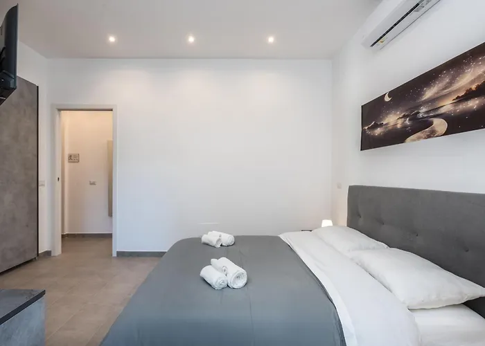 Ponte Milvio, Flat Moderno Con Ac, Wi-fi, Netflix Appartamento *